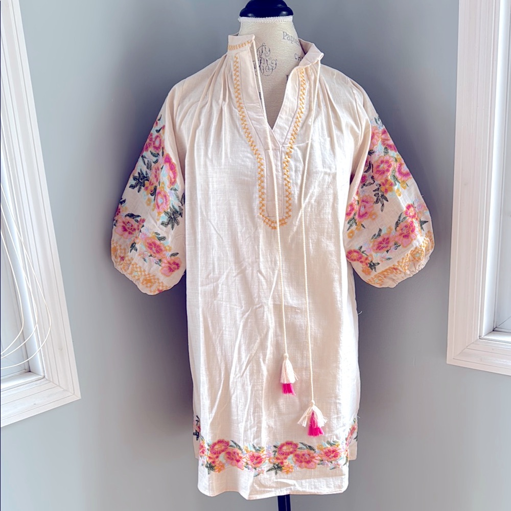 Boutique embroidered cotton tunic dress NWT size medium‎
